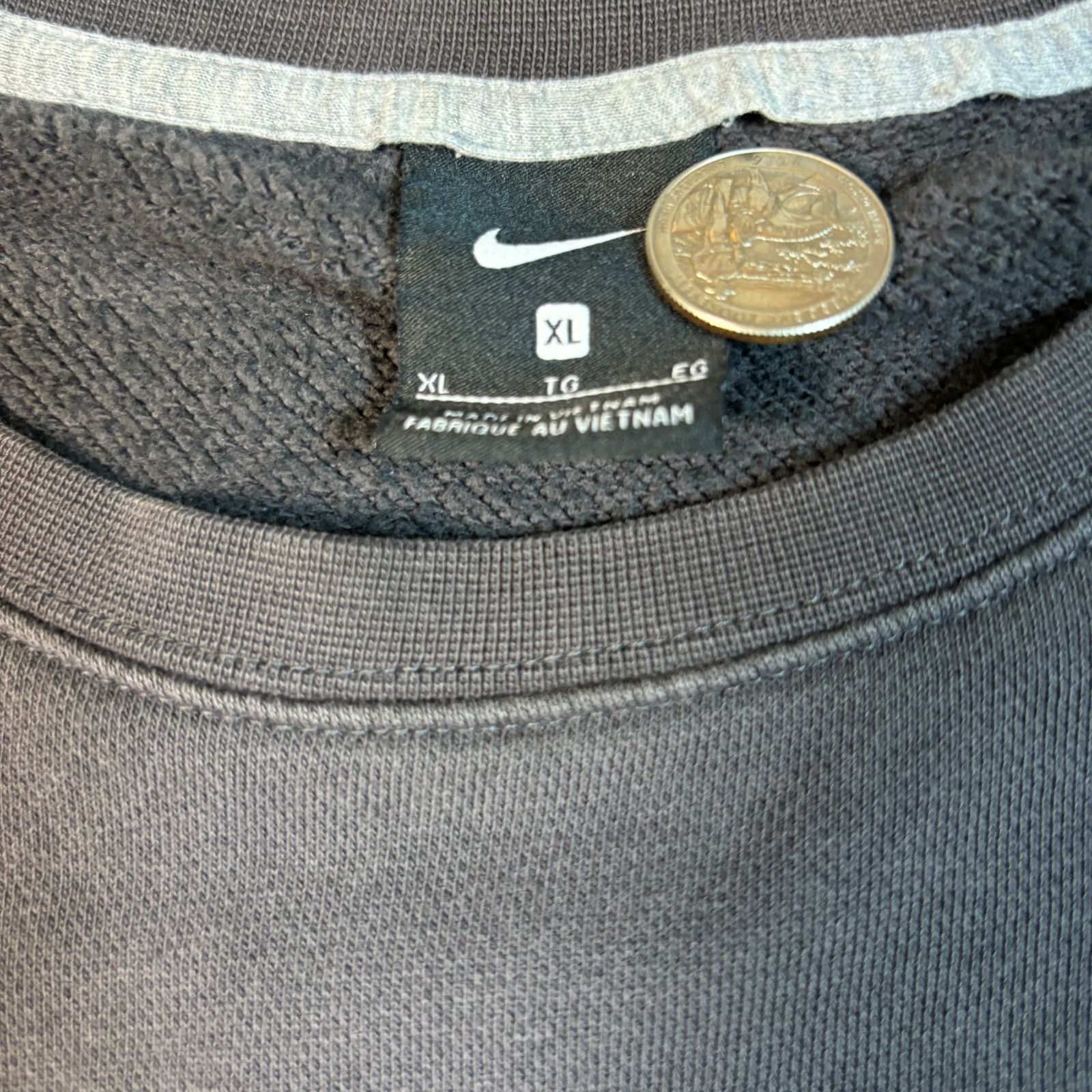 Nike Nike swoosh logo crewneck LA golden eagles XL sportswear Size US XL / EU 56 / 4 - 4 Thumbnail