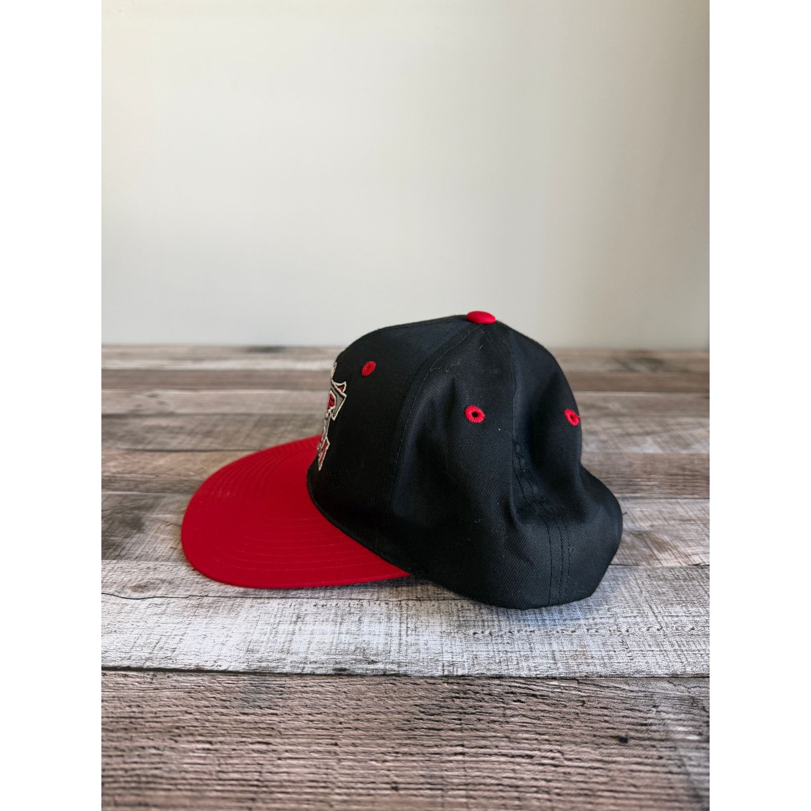 MLB Vintage Fargo Moorhead RedHawks Snapback Hat Size ONE SIZE - 4 Thumbnail