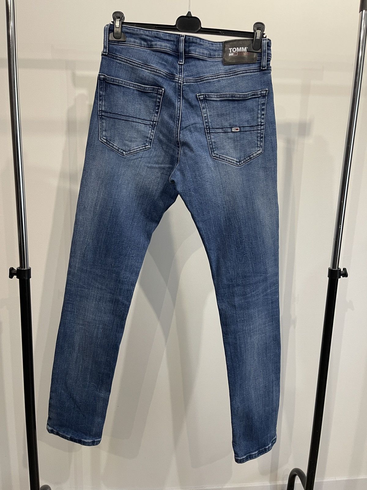 Tommy Hilfiger Tommy Jeans Scanton Slim Denim – W31 L32 Size US 31 - 7 Thumbnail