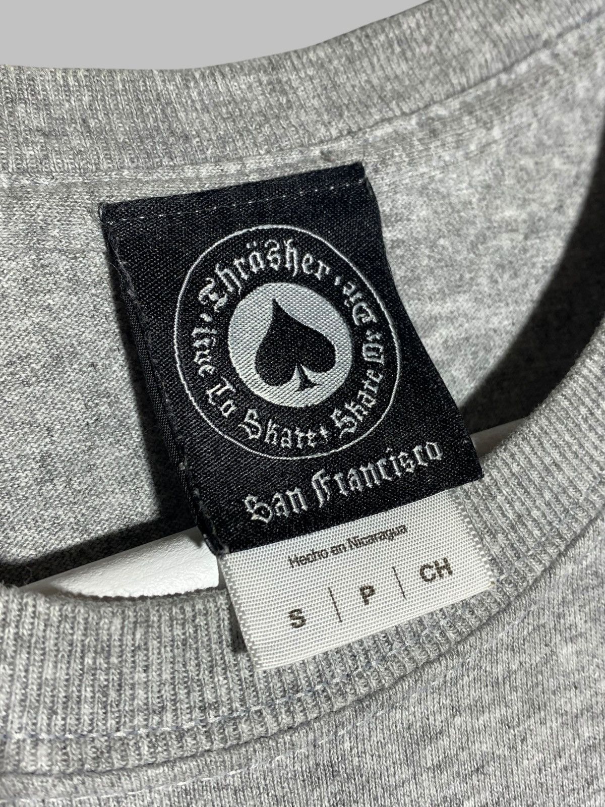 Thrasher 🔥 THRASHER GREY LOGO TEE SKATEBOARD MAGAZINE Y2K 🔥 Size US S / EU 44-46 / 1 - 10 Thumbnail