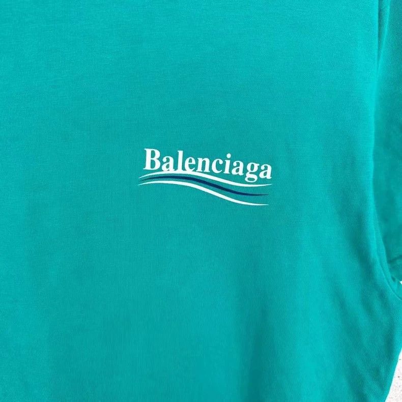 Balenciaga Balenciaga Lake Green Coke Short Sleeves 2503-Nextarrow Size US S / EU 44-46 / 1 - 3 Thumbnail