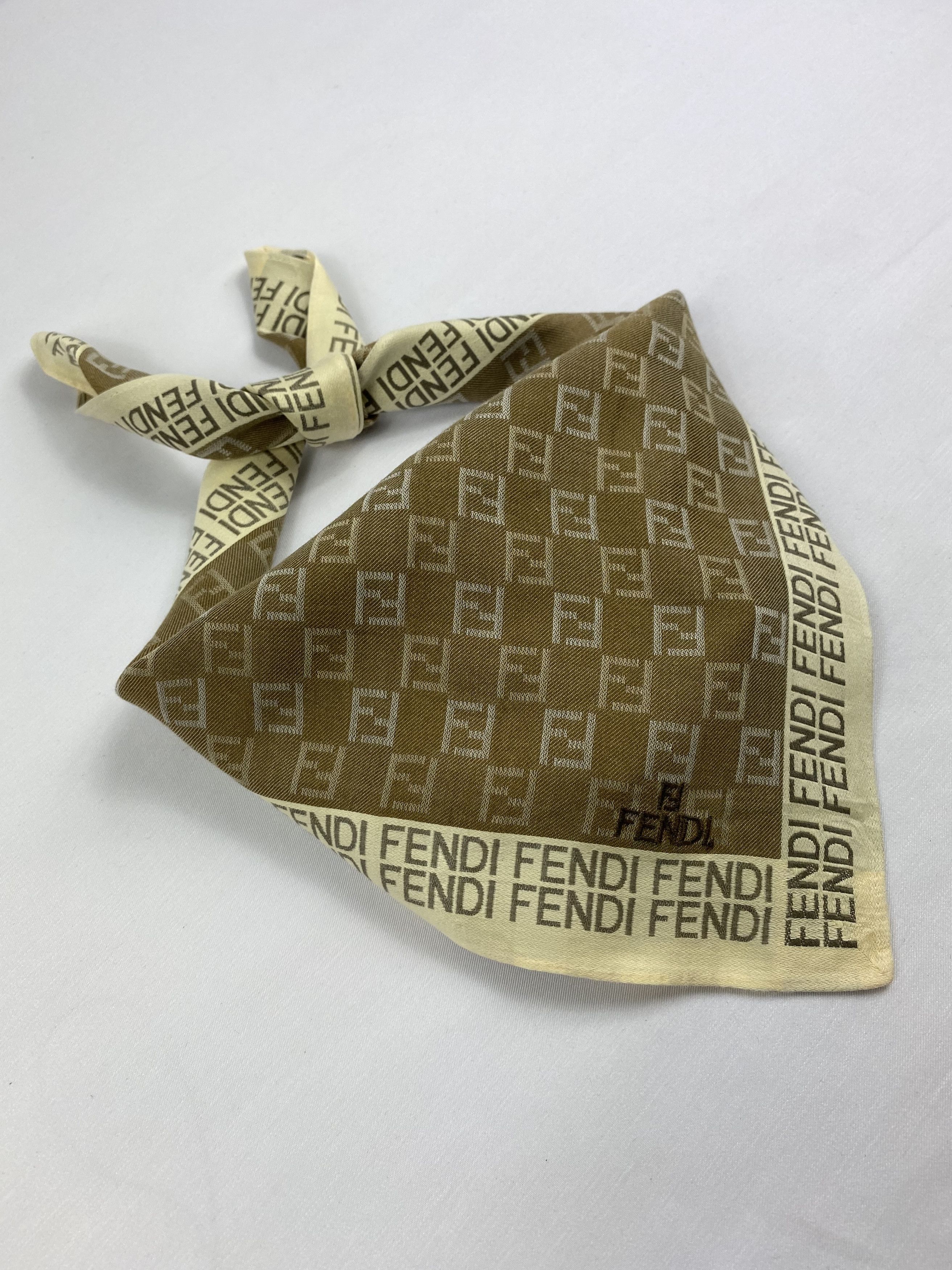 Vintage Vintage Fendi Handkerchief / Bandana / Neckerchief A1131 Size ONE SIZE - 2 Thumbnail