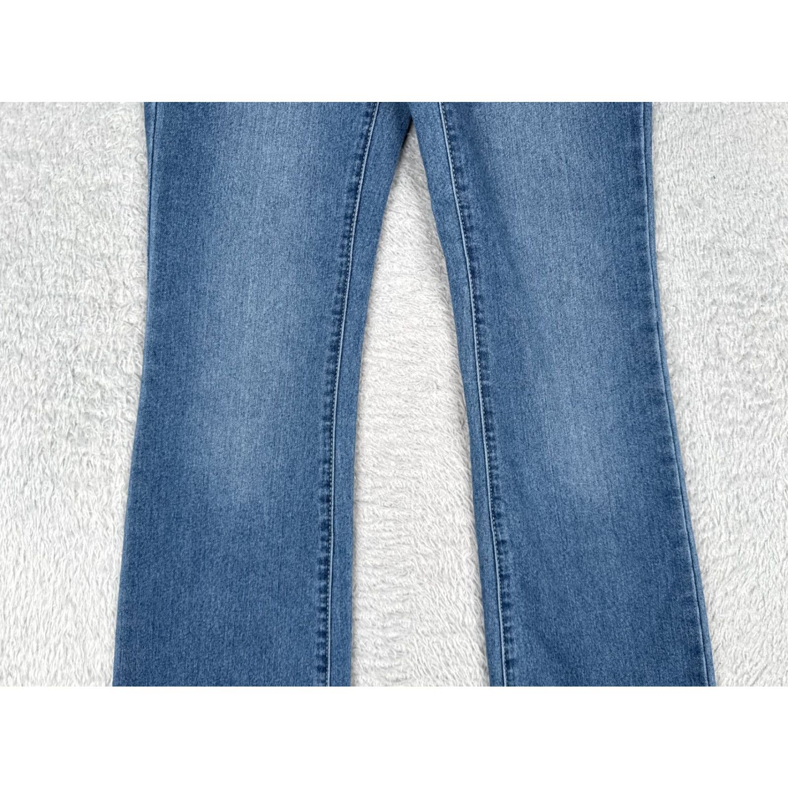 Vintage VINTAGE No Boundaries Jeans Womens Size 0 Bootcut Flare Mid Rise Denim Cotton Blue 30 Inch Inseam Size 25" / US 0 / IT 36 - 3 Thumbnail