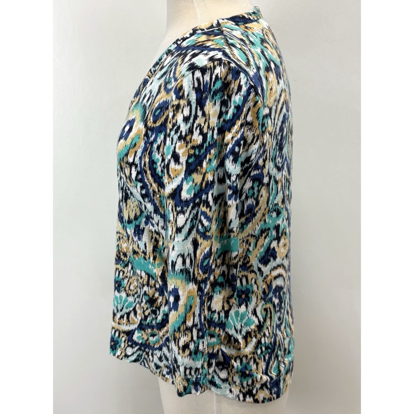 Vintage VINTAGE Chicos Tunic Shirt Womens Medium Blue Paisley V-Neck Casual Size M / US 6-8 / IT 42-44 - 2 Thumbnail