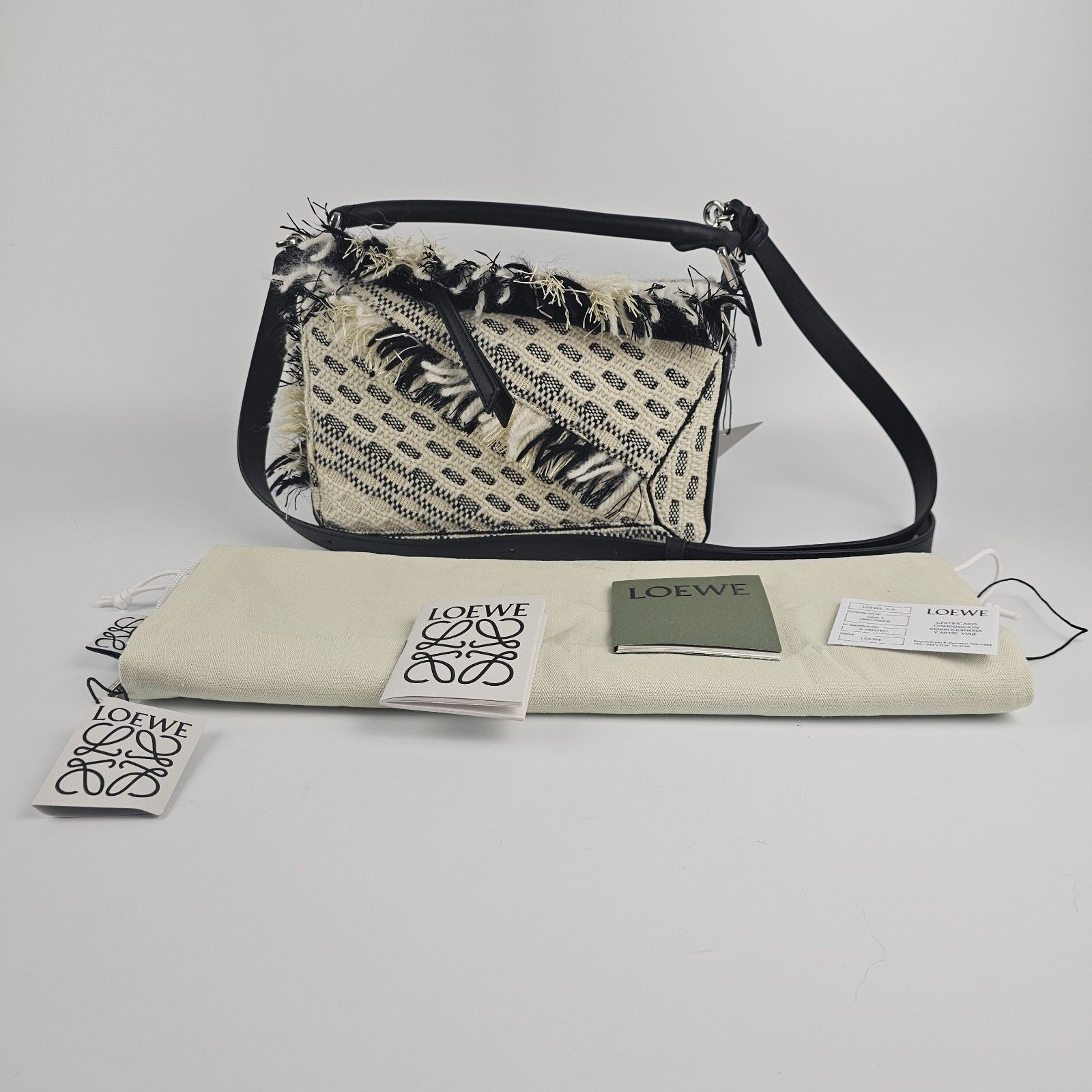 Loewe LOEWE Puzzle Small $5150 Black/White Woven Top Handle Bag Ne Size ONE SIZE - 1 Thumbnail