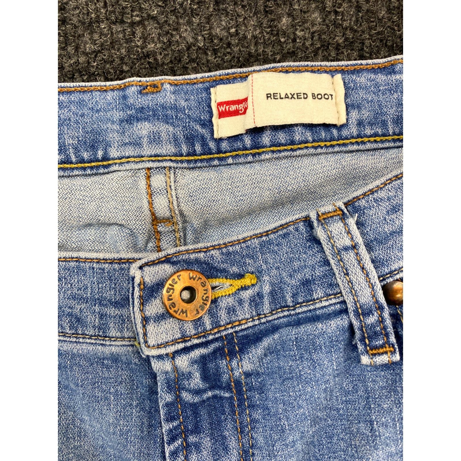 Wrangler Wrangler Jeans Boots Cut Relaxed Distressed Light Blue 36 x 29 Cowboy Five Star 1098RBWDN Mens Regular Jeans Size US 36 / EU 52 - 3 Thumbnail