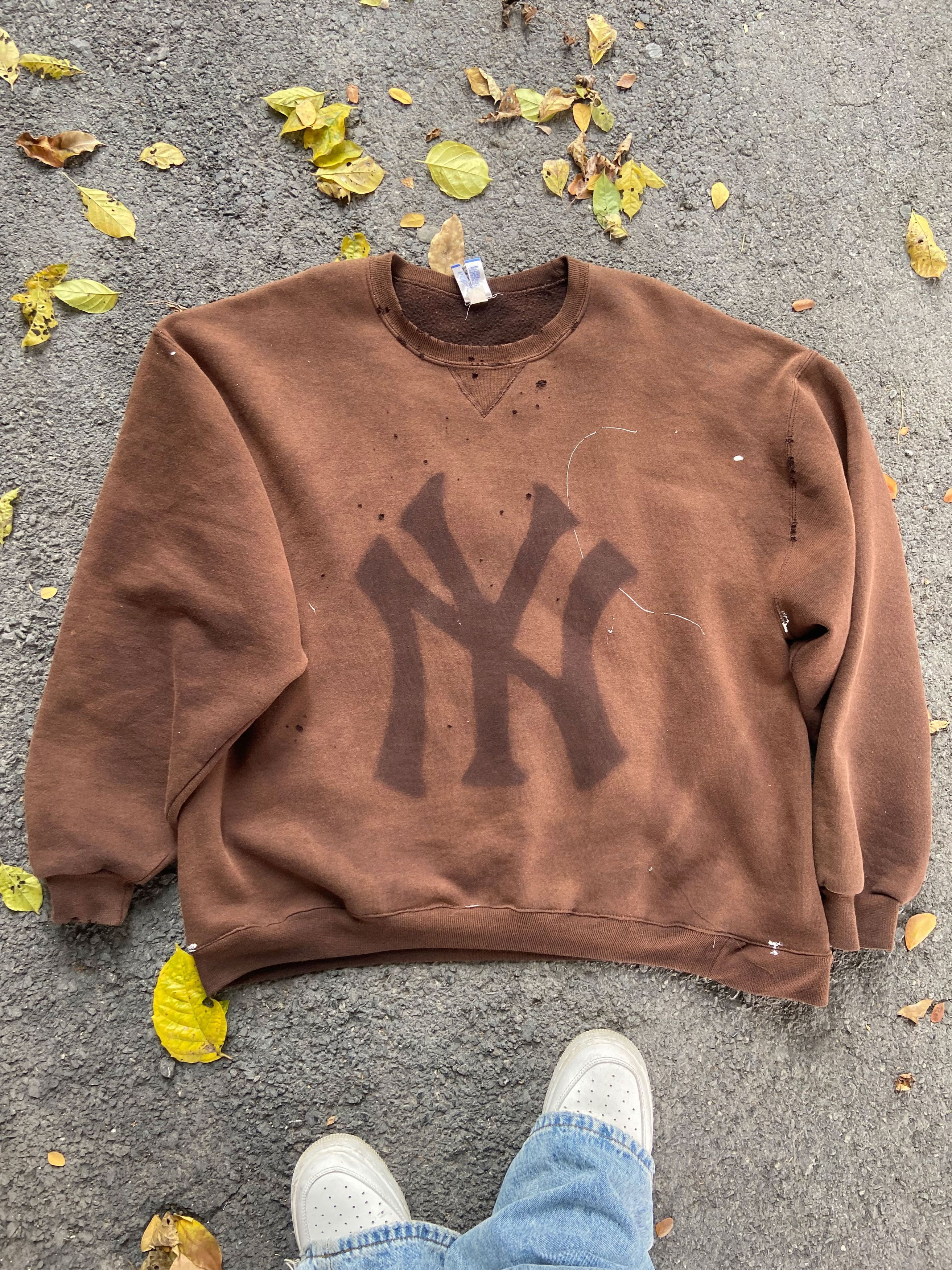 Vintage RUSSELL FADED DISTRESSED THRASHED CREWNECK Size US XL / EU 56 / 4 - 6 Thumbnail