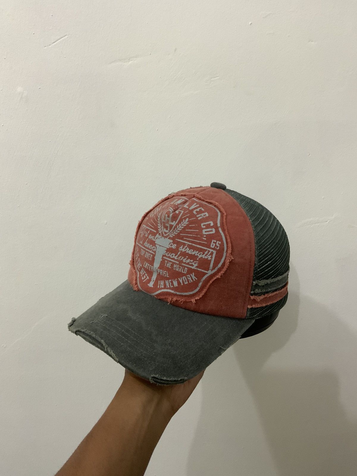 If Six Was Nine Gold & Silver KMRii Style Trucker Hat Size ONE SIZE - 1 Thumbnail