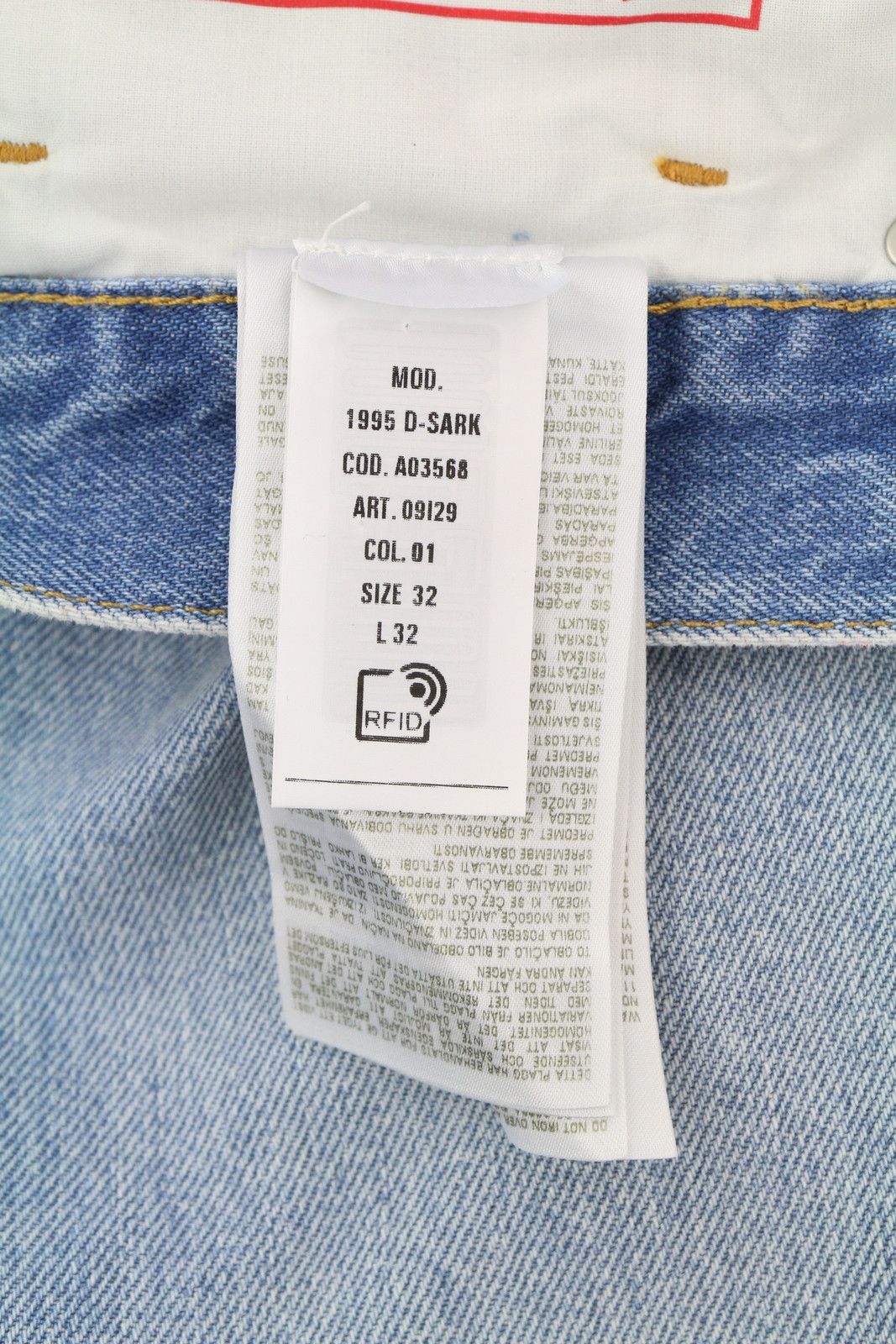 Diesel 1995 D-SARK 09I29 W32/L32 Blue Slim Straight 85406 Size US 32 / EU 48 - 12 Thumbnail
