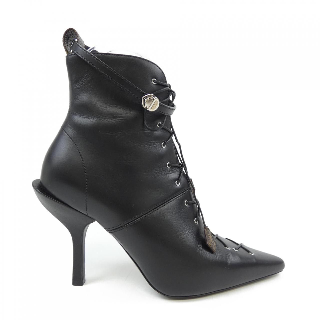 Louis Vuitton Louis Vuitton Louis Vuitton Janet Line Boots Leather Shoes DUTY FREE for USA Size ONE SIZE - 1 Thumbnail