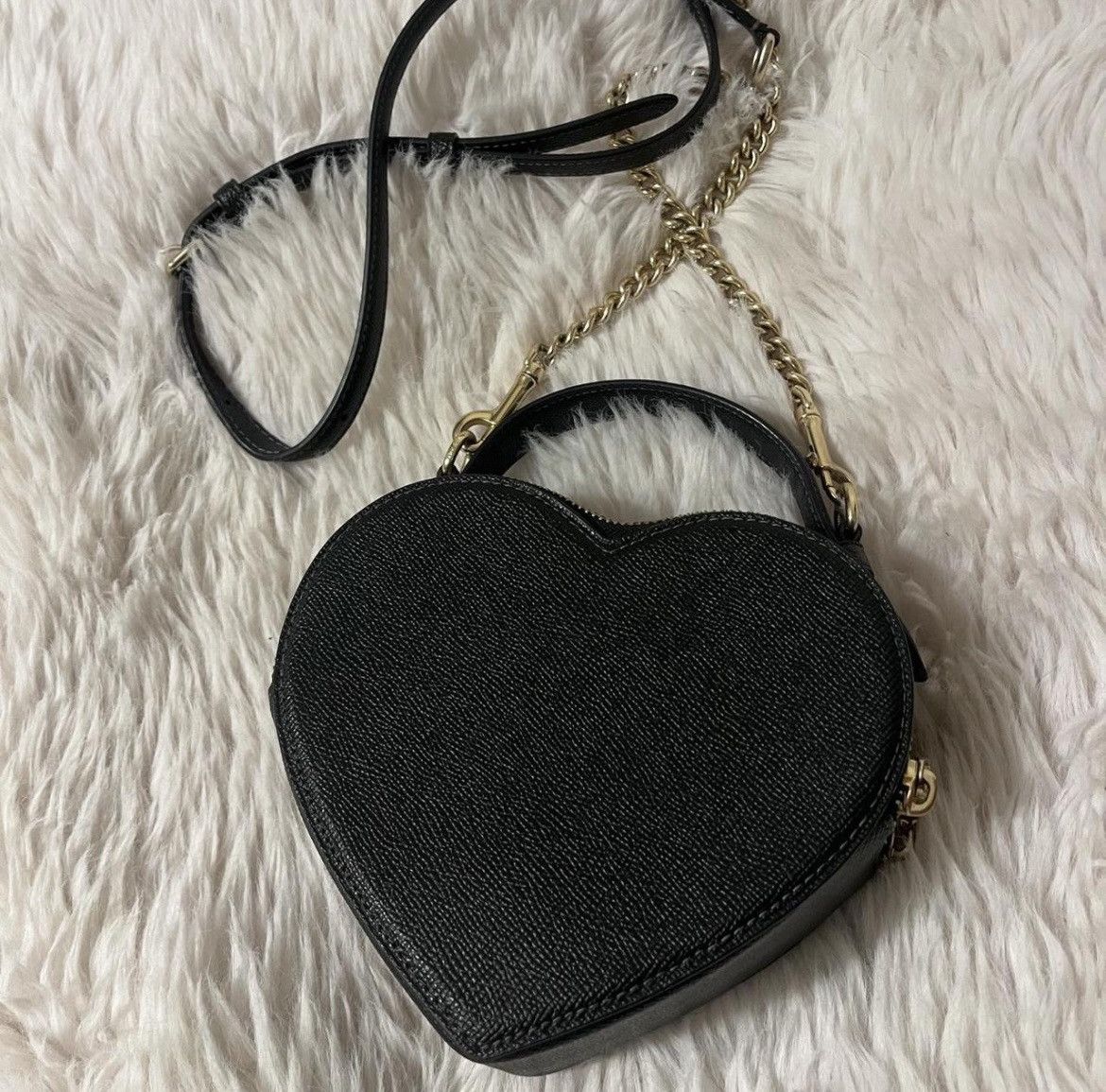 Coach Coach Heart Purse Size ONE SIZE - 2 Thumbnail