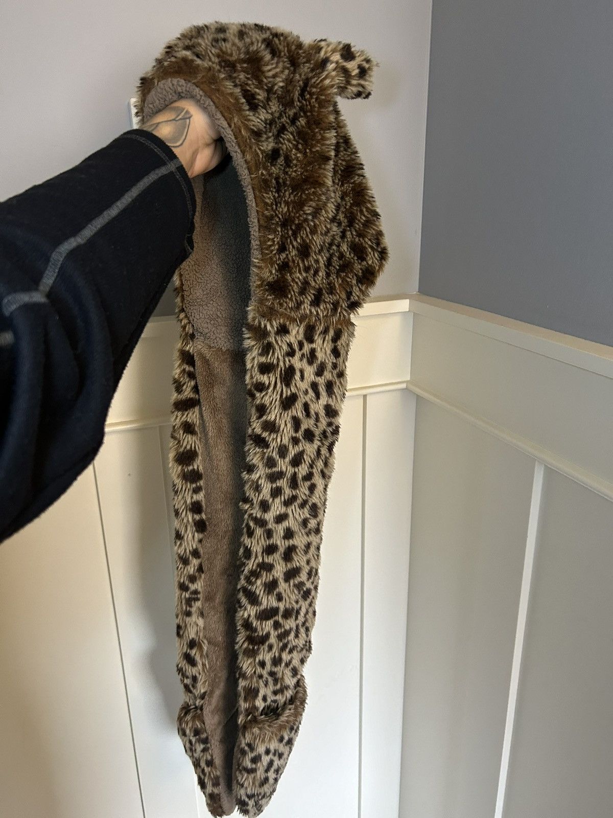Aldo Vintage Aldo sherpa fleece lined leopard fur hat accessory Size ONE SIZE - 15 Thumbnail