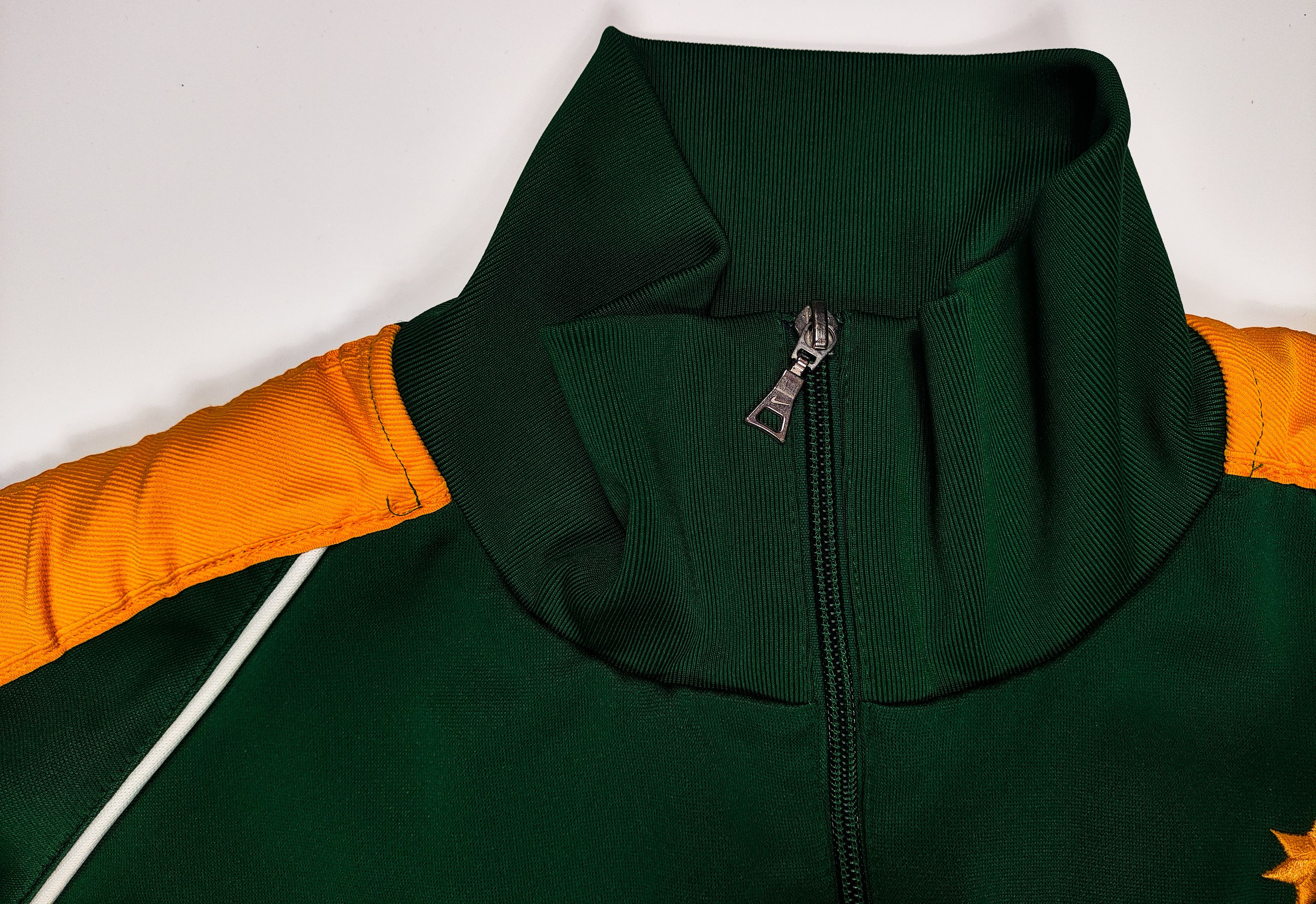 Nike Australia Nike Vintage Jacket Top Tracksuit Full Zip Vintage Size US XL / EU 56 / 4 - 7 Thumbnail