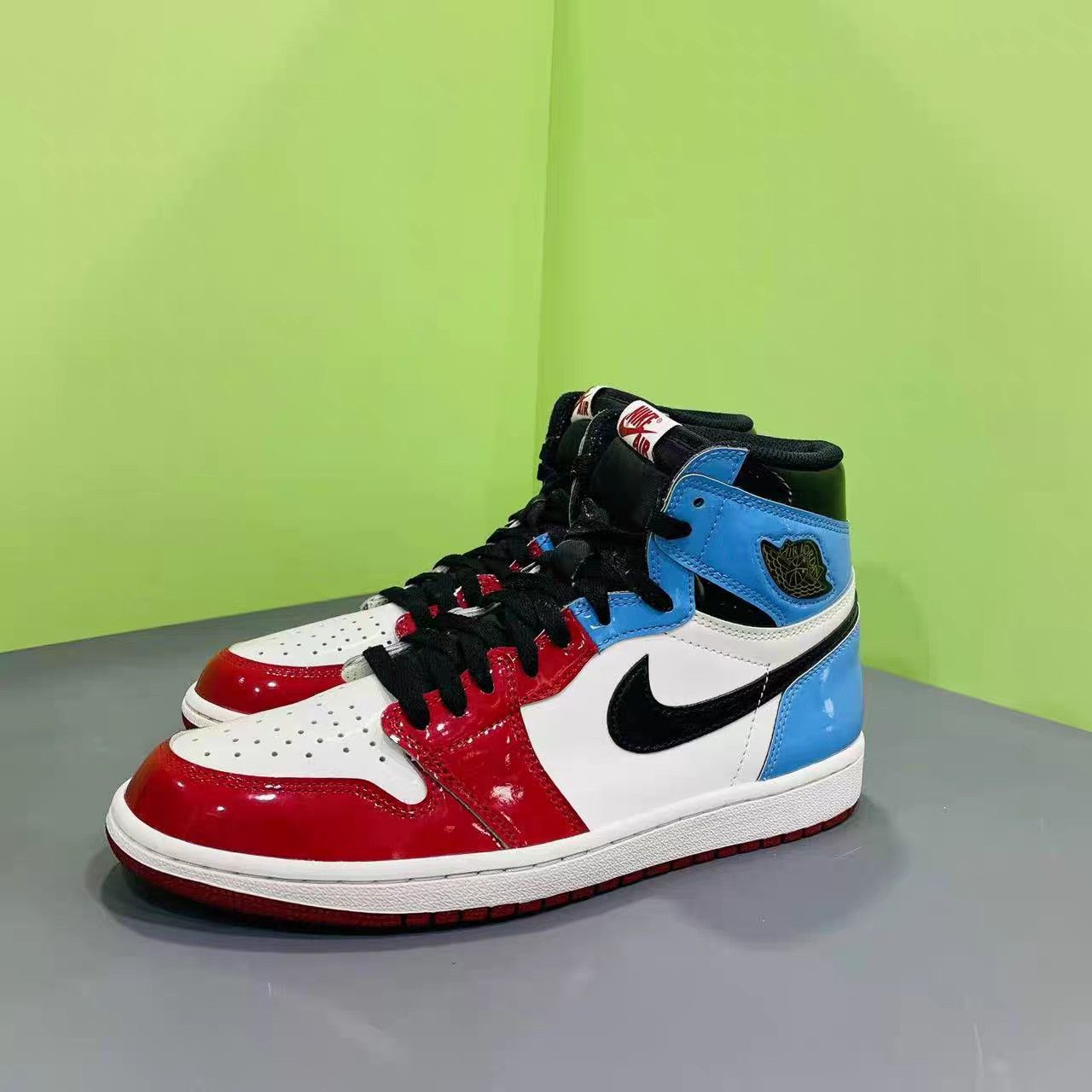 Jordan Brand Air Jordan 1 Sneakers K15 Size US 11 / EU 44 - 1 Thumbnail