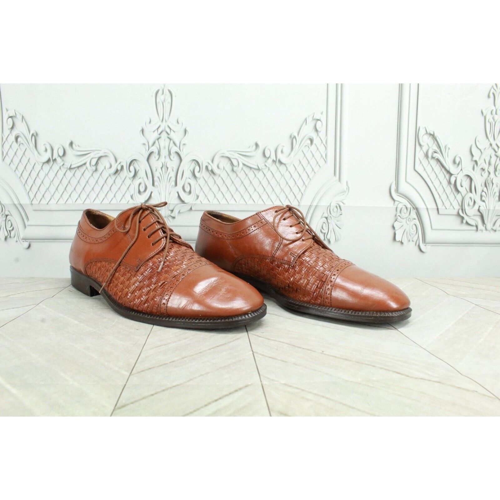 Leather × Stanley Blacker Stanley Blacker Men's Weave Cap Toe Dress Oxford Shoes Size US 10 / EU 43 - 3 Thumbnail