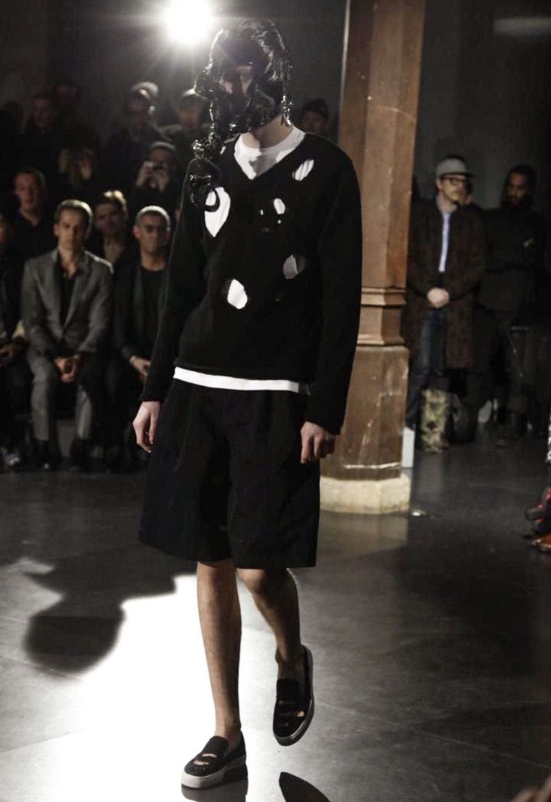 Comme des Garcons Black ripped sweater 2412-Nextarrow Size US S / EU 44-46 / 1 - 4 Thumbnail