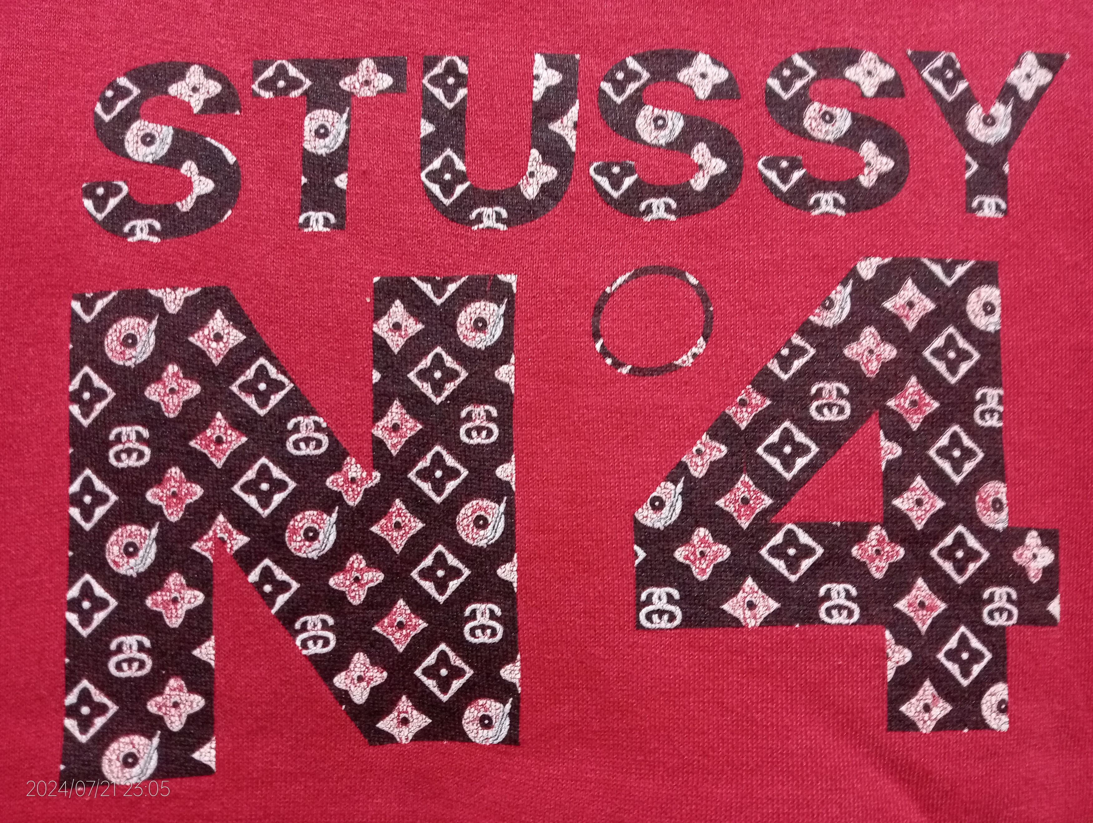 Stussy VTG Distressed Stussy N⁰4 Crewneck Sweatshirt Made in USA Size US L / EU 52-54 / 3 - 7 Thumbnail