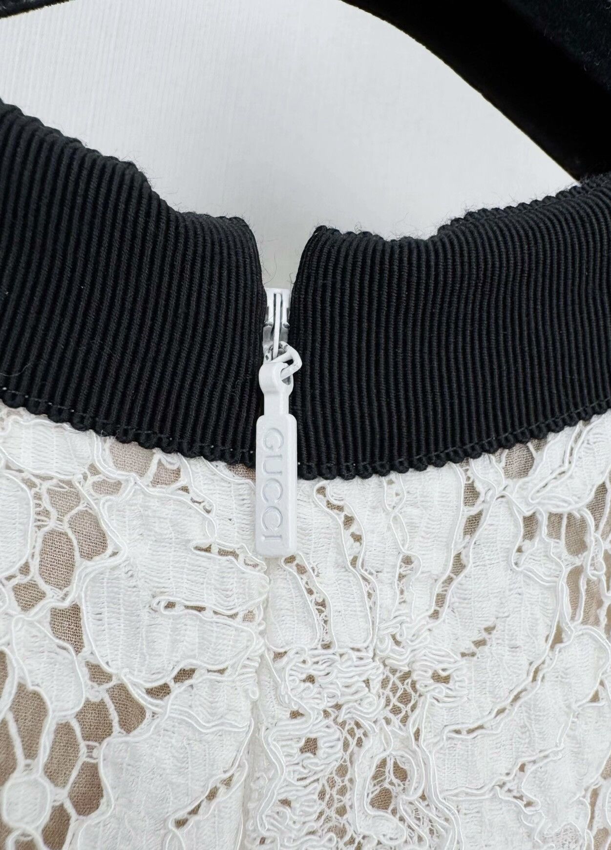 Gucci Gucci lace dress Size S / US 4 / IT 40 - 6 Thumbnail