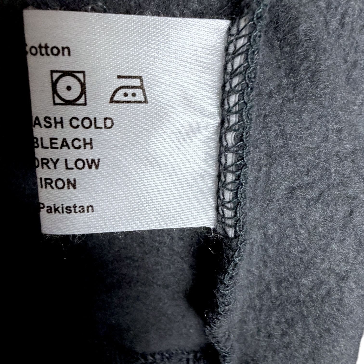 Steady Hands Steady Hands ASL Gray Hoodie "Divine Dogs" Sasuke Anime L Size US L / EU 52-54 / 3 - 6 Thumbnail