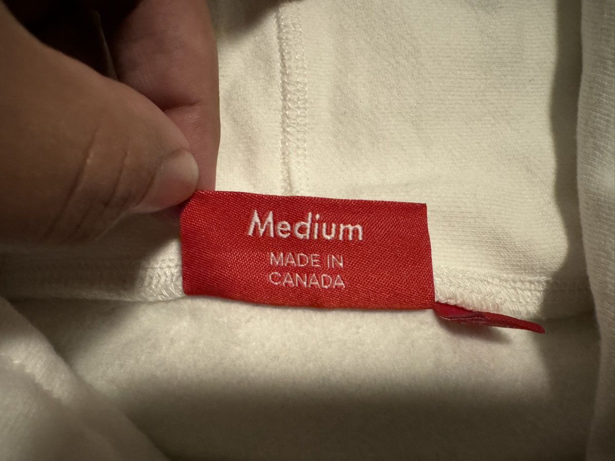 Supreme Supreme SS23 Motion Logo Hoodie White Size Medium Size US M / EU 48-50 / 2 - 8 Thumbnail
