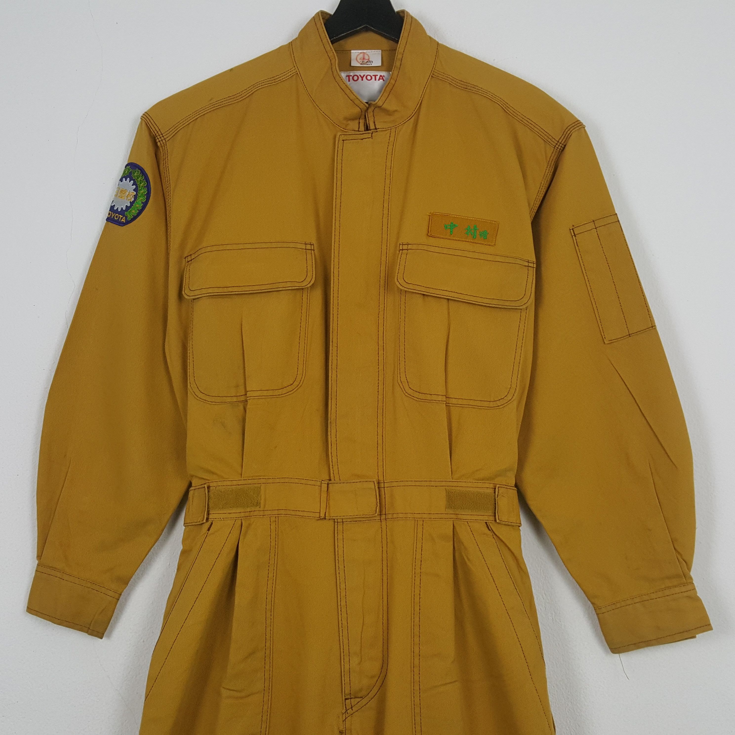Japanese Brand Toyota Engineering College Motorsports Coverall RR20 Size US M / EU 48-50 / 2 - 5 Thumbnail