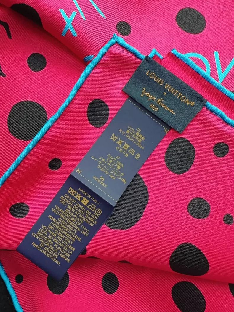 Louis Vuitton Louis Vuitton Pink Polka Dot Silk Scarf-2506 Size ONE SIZE - 6 Thumbnail