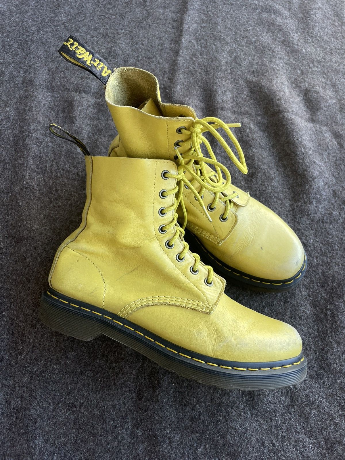 Dr. Martens Doctor Martens Boots Size US 10 / EU 43 - 1 Thumbnail