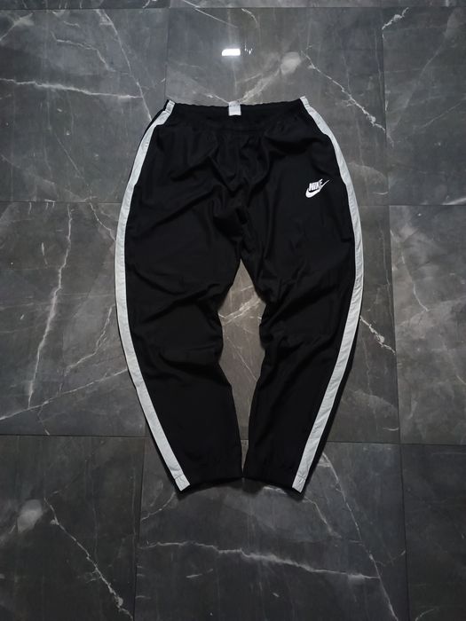 Nike Vintage Nike Track Pants Nylon Drill Y2K style Swoosh Hype