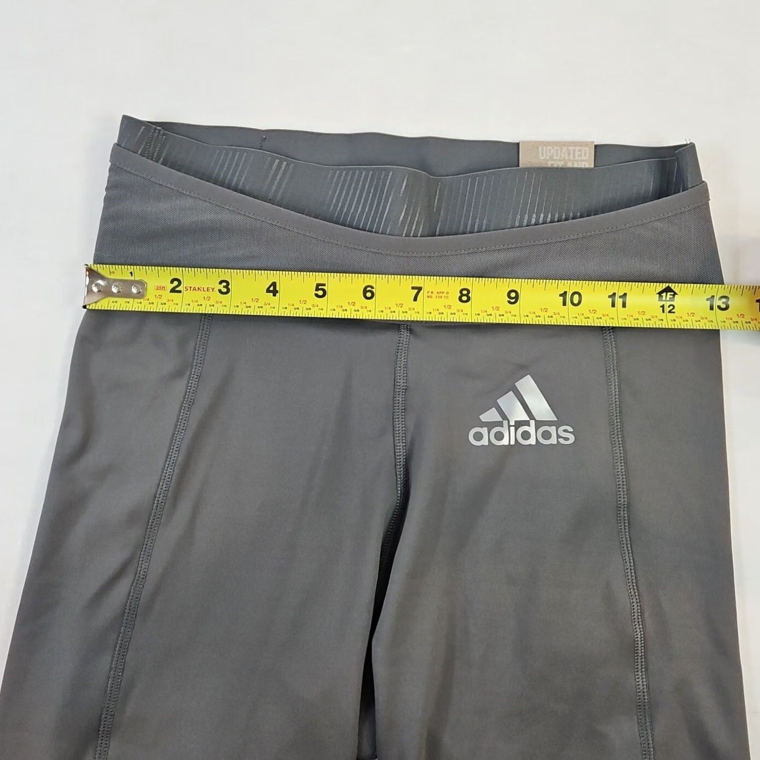 Adidas Adidas Primegreen Aeroready Techfit 3" Mid Rise Gray Womens S Volleyball Shorts Size 28" / US 6 / IT 42 - 3 Thumbnail