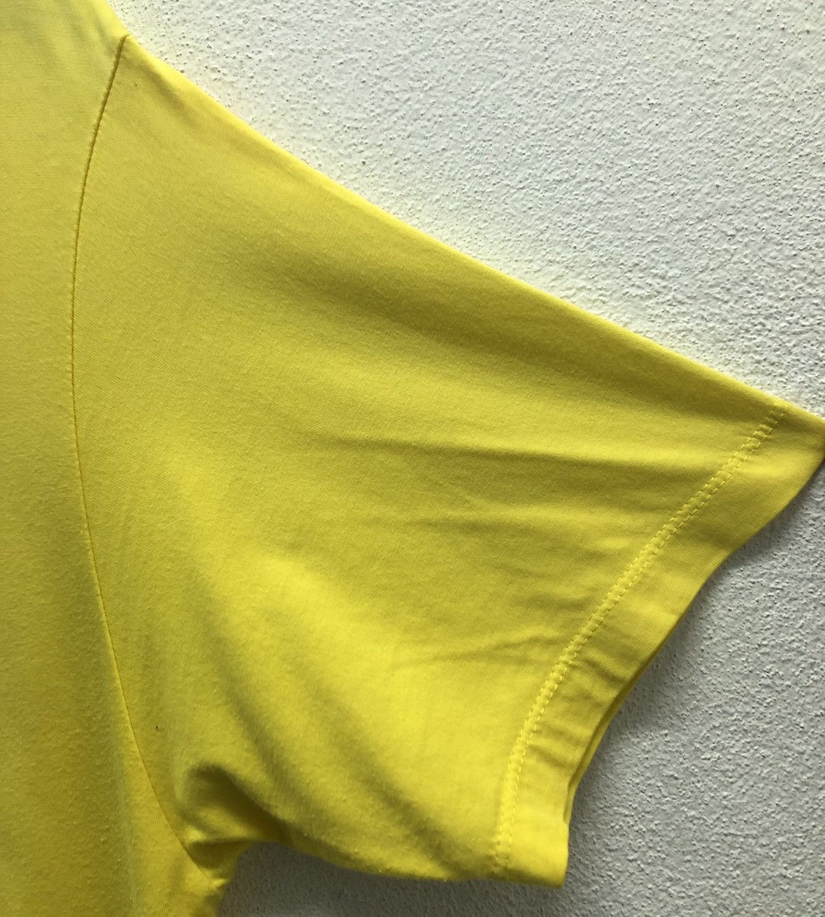 Band Tees Vintage Uniqlo 20th The Yellow Monkey Punch Drunk Tour Shirt Size US XL / EU 56 / 4 - 7 Thumbnail