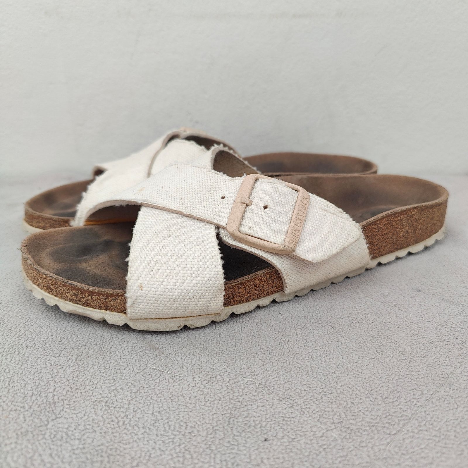 Birkenstock Birkenstock Sienna Canvas Slide Sandals 39 Womens 8 White Size US 8 / IT 38 - 4 Thumbnail