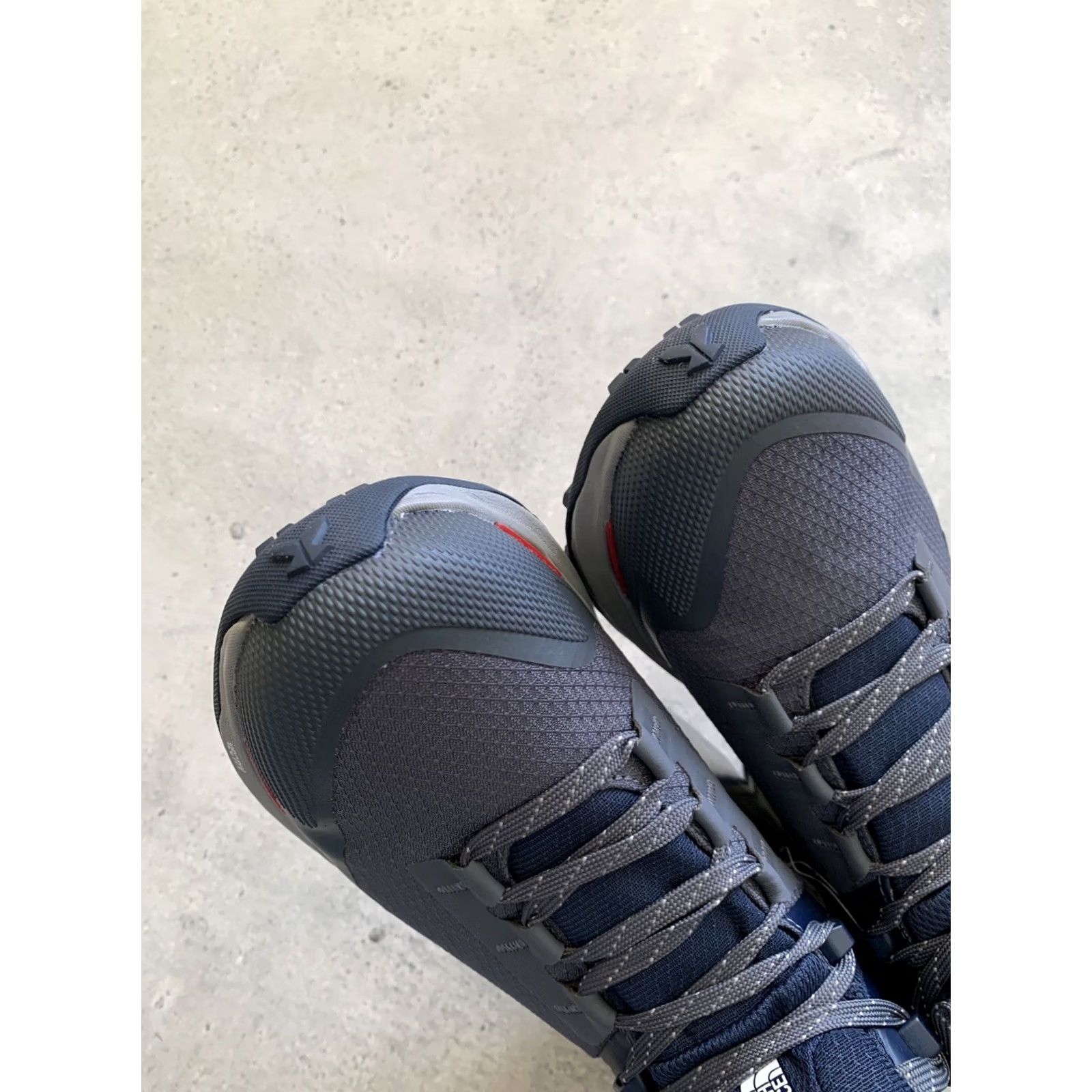 The North Face THE NORTH FACE VECTIV EXPLORIS 2 MID FUTURELIGHT BOOTS Men US14 48 Gray Hiking Waterproof Boot Mens Size US 13 / EU 46 - 5 Thumbnail