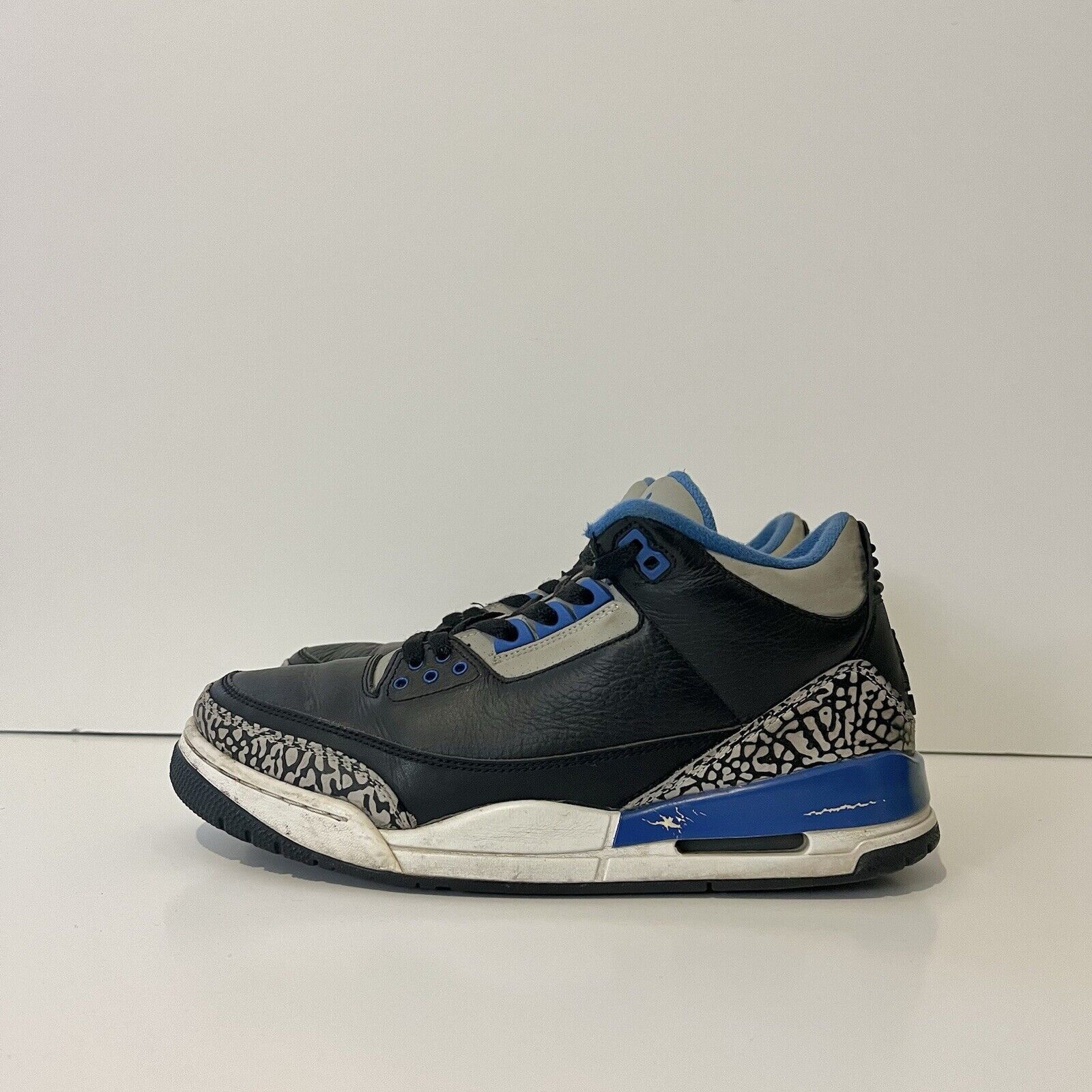 Jordan Brand 2014 Air Jordan 3 III Retro Sport Blue Cement 136064-007 Size US 9.5 / EU 42-43 - 1 Thumbnail