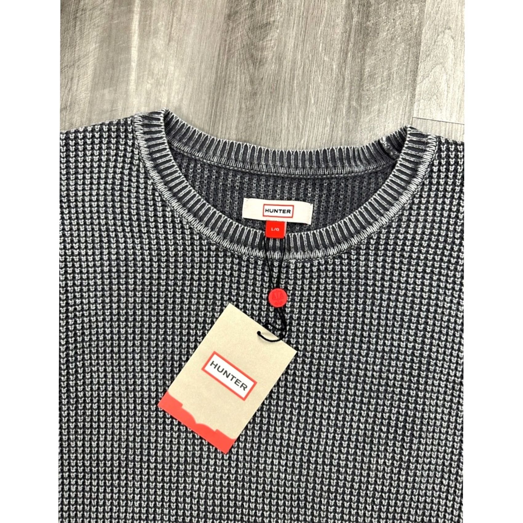 Hunter Hunter Waffle Knit Grey Crew Neck Sweater L Men Regular Pullover Color Gray Cotton 100% NWT Size US L / EU 52-54 / 3 - 5 Thumbnail