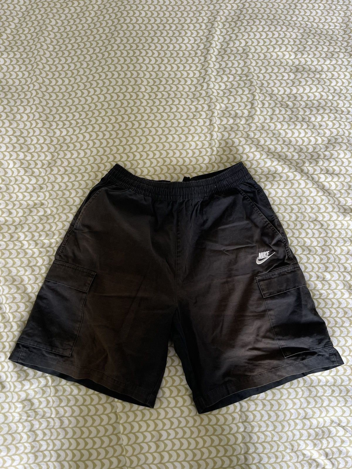 Nike NIKE Cargo Shorts Size US 32 / EU 48 - 1 Thumbnail