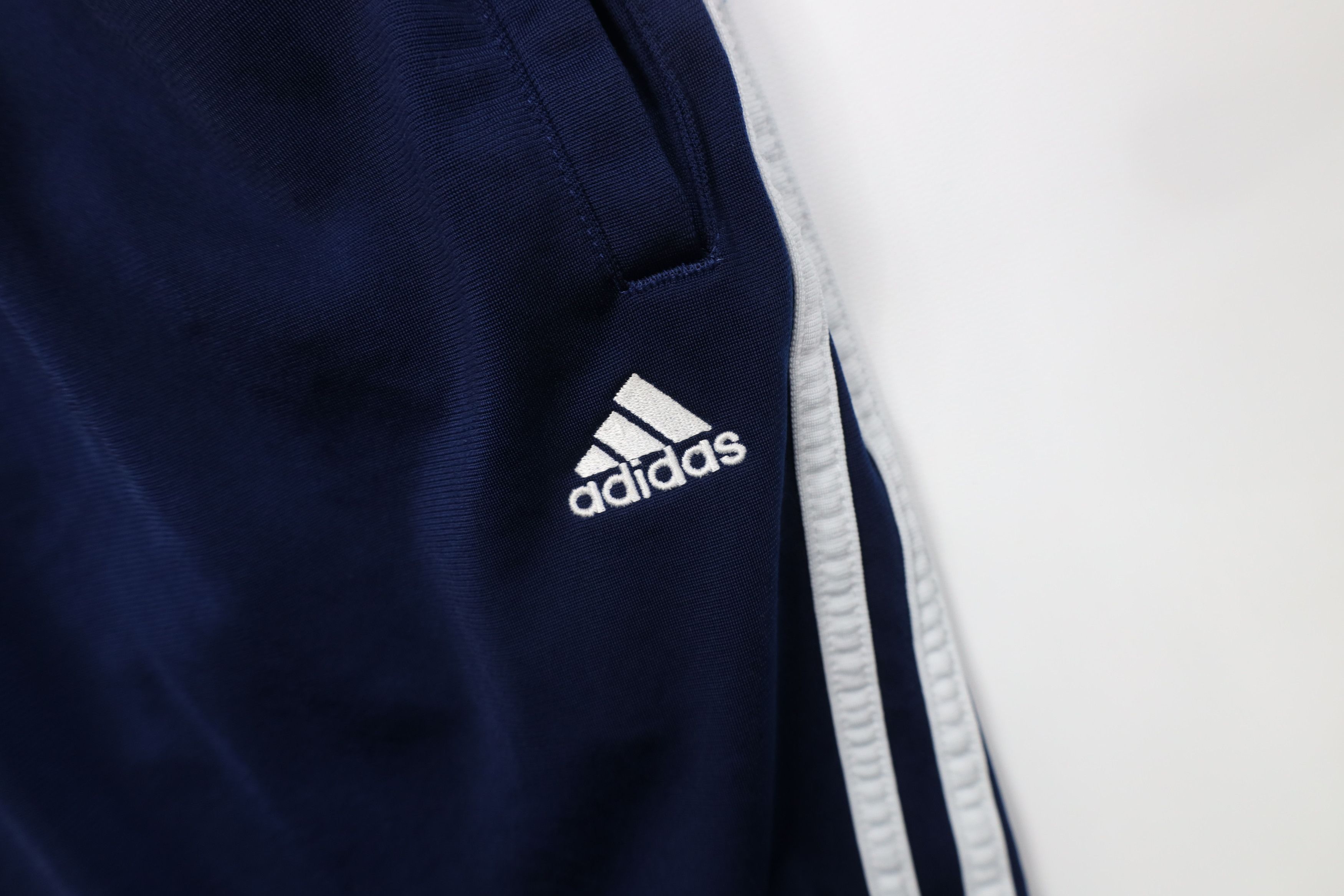 Adidas Vintage Adidas Spell Striped Tearaway Wide Leg Pants Blue Size US 32 / EU 48 - 6 Thumbnail