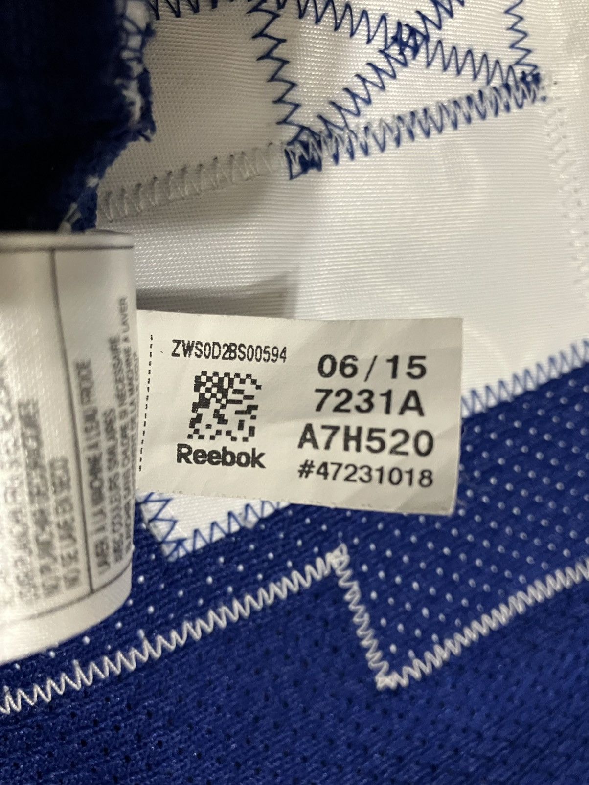 Reebok Toronto Maple Leafs Riemsdyk Reebok Edge NHL Hockey Jersey Size US M / EU 48-50 / 2 - 9 Thumbnail