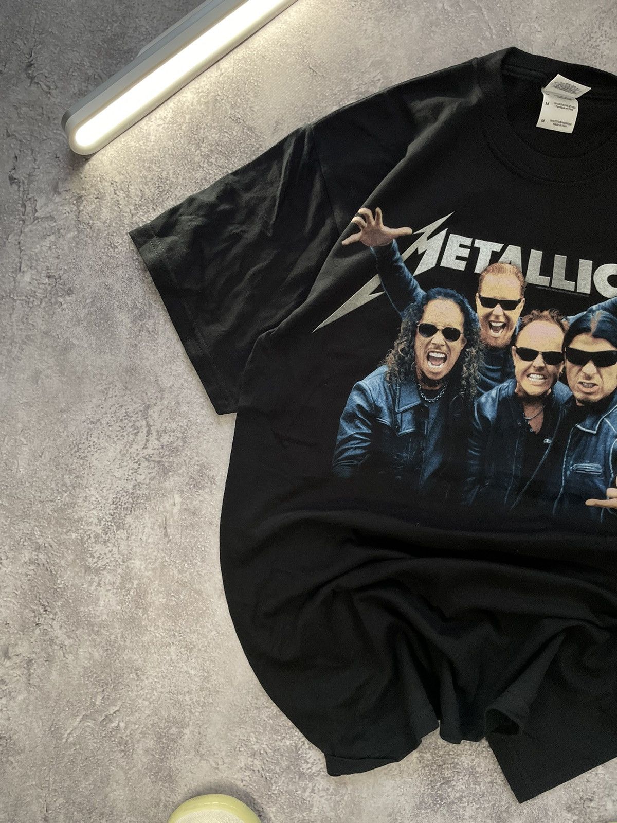 Band Tees OG 2009 Metallica Archive World Magnetic Tour Tee Size US M / EU 48-50 / 2 - 3 Thumbnail
