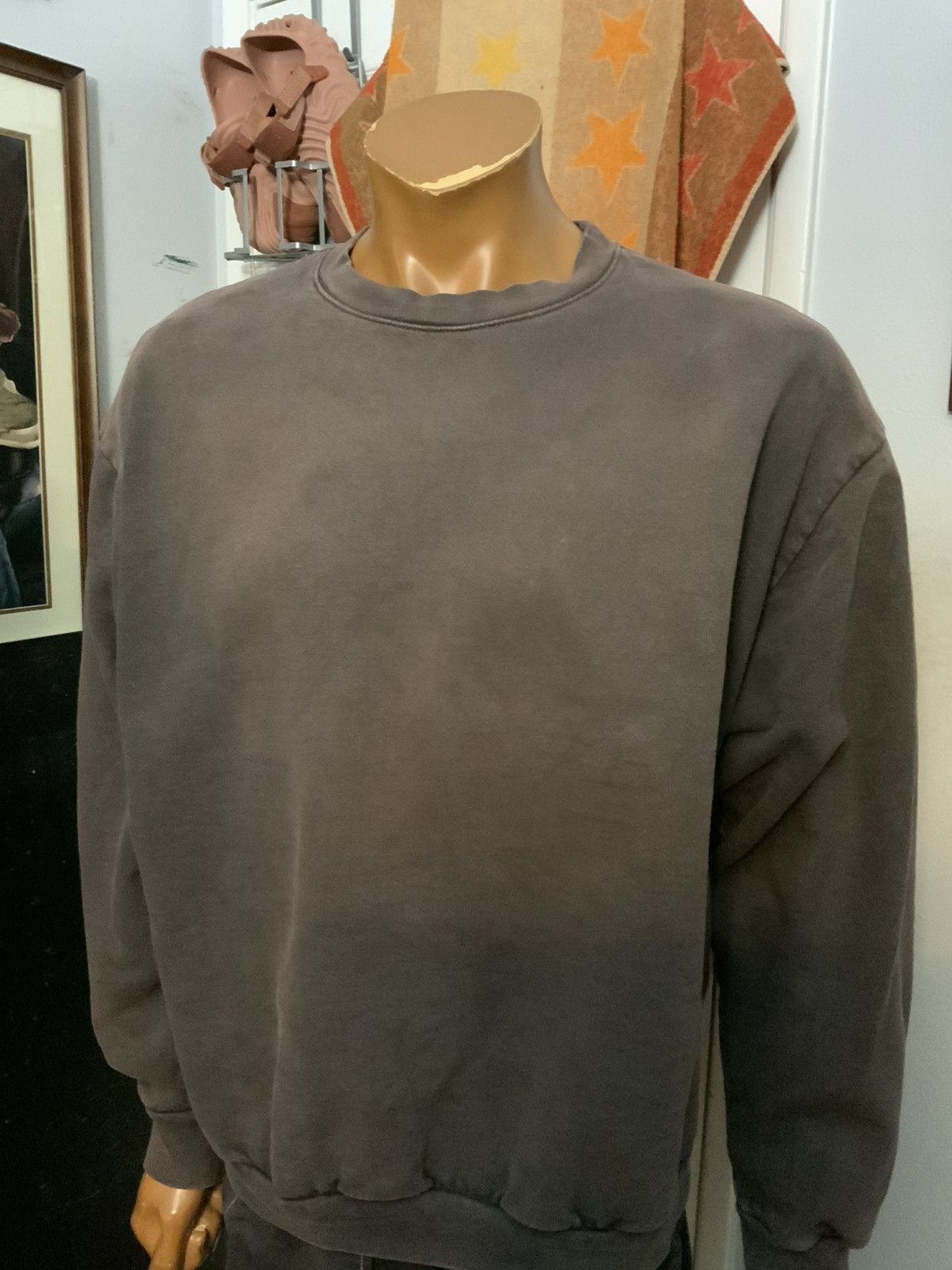Everybody.World Everybody .World Vintage Faded Heavyweight Crew Sweatshirt Size US L / EU 52-54 / 3 - 8 Thumbnail