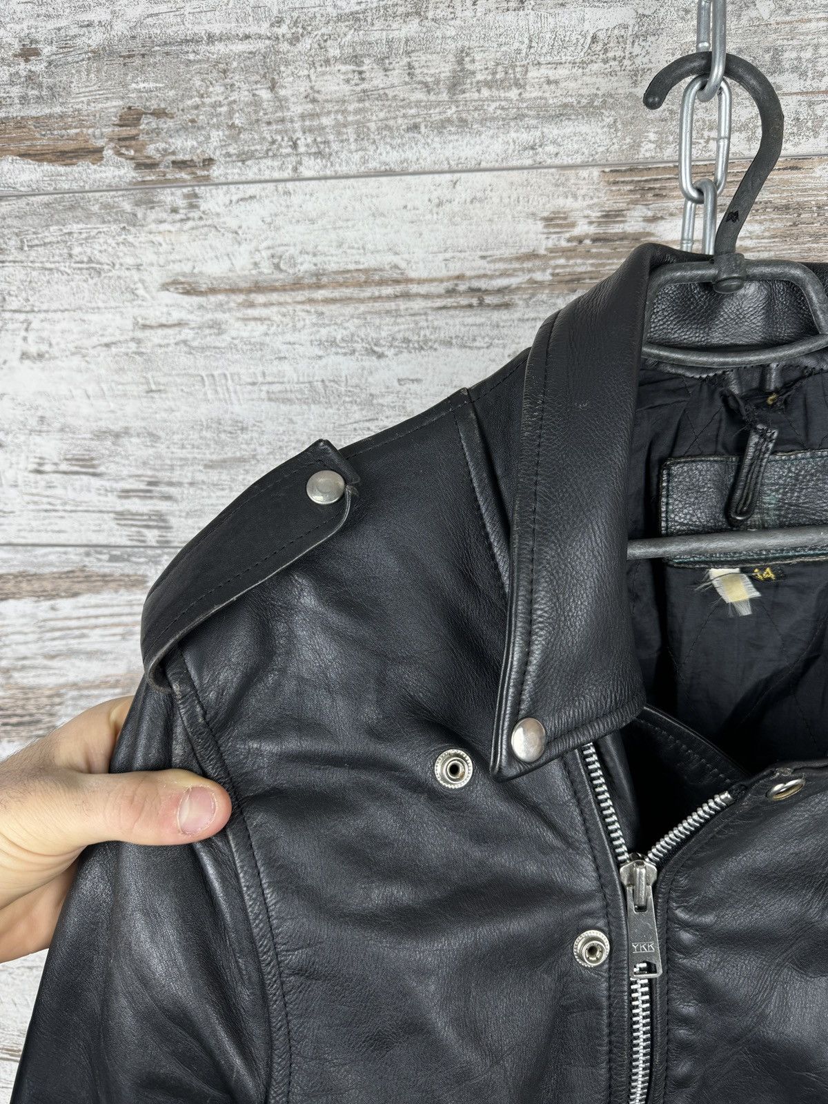 Leather Mens Vintage Leather jacket bombers biker 90s rare y2k Size US S / EU 44-46 / 1 - 6 Thumbnail