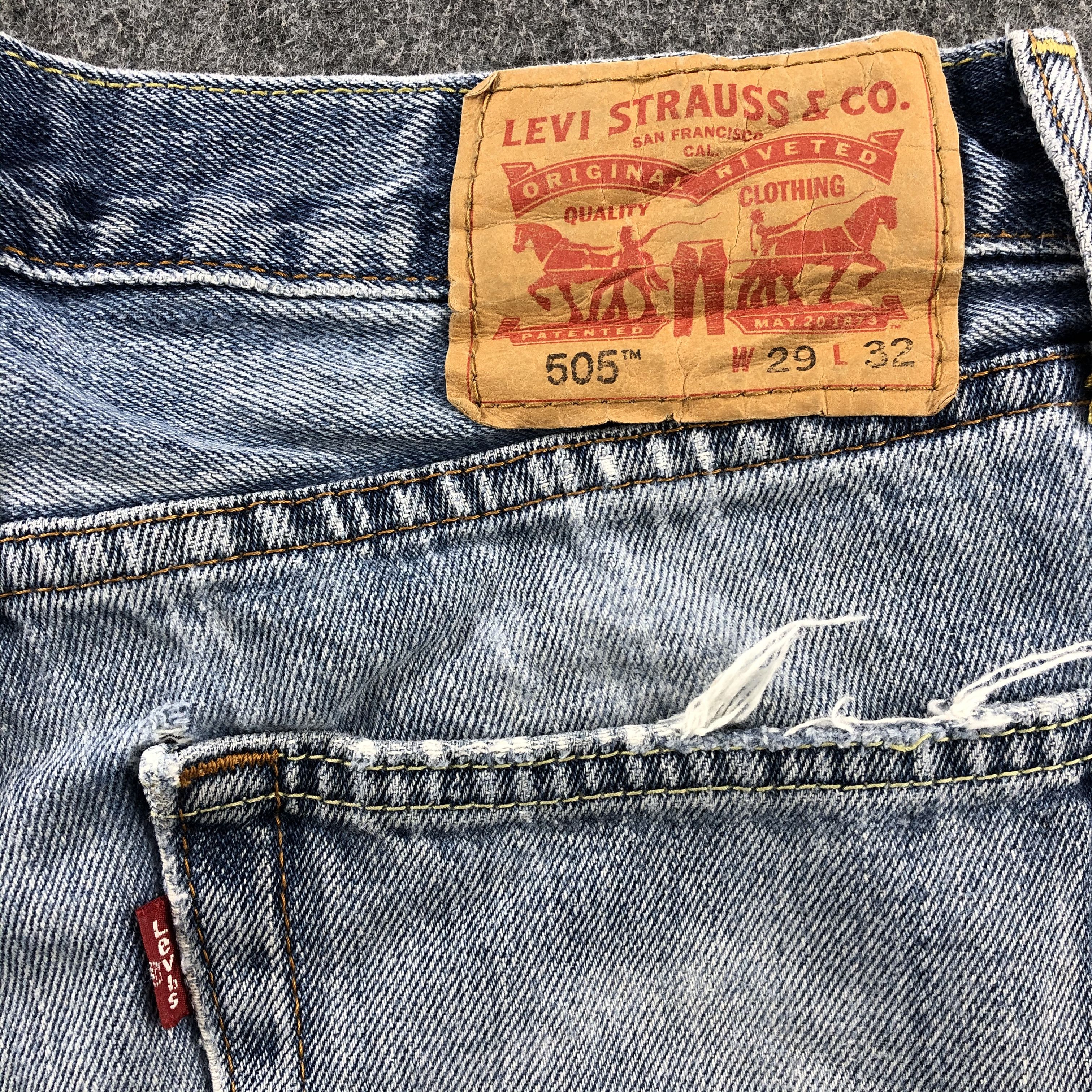 Levi's × Vintage Vintage Light Wash Levis 505 Jeans-JM1769 Size US 30 / EU 46 - 6 Thumbnail