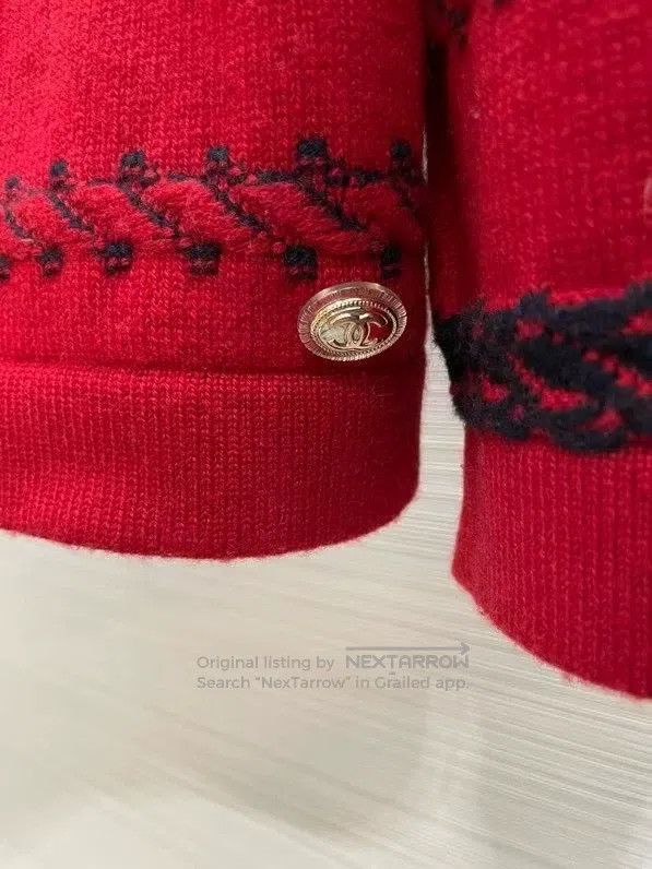 Chanel Chanel One-shoulder cashmere knitted sweater Size XXS / US 00 / IT 34 - 3 Thumbnail