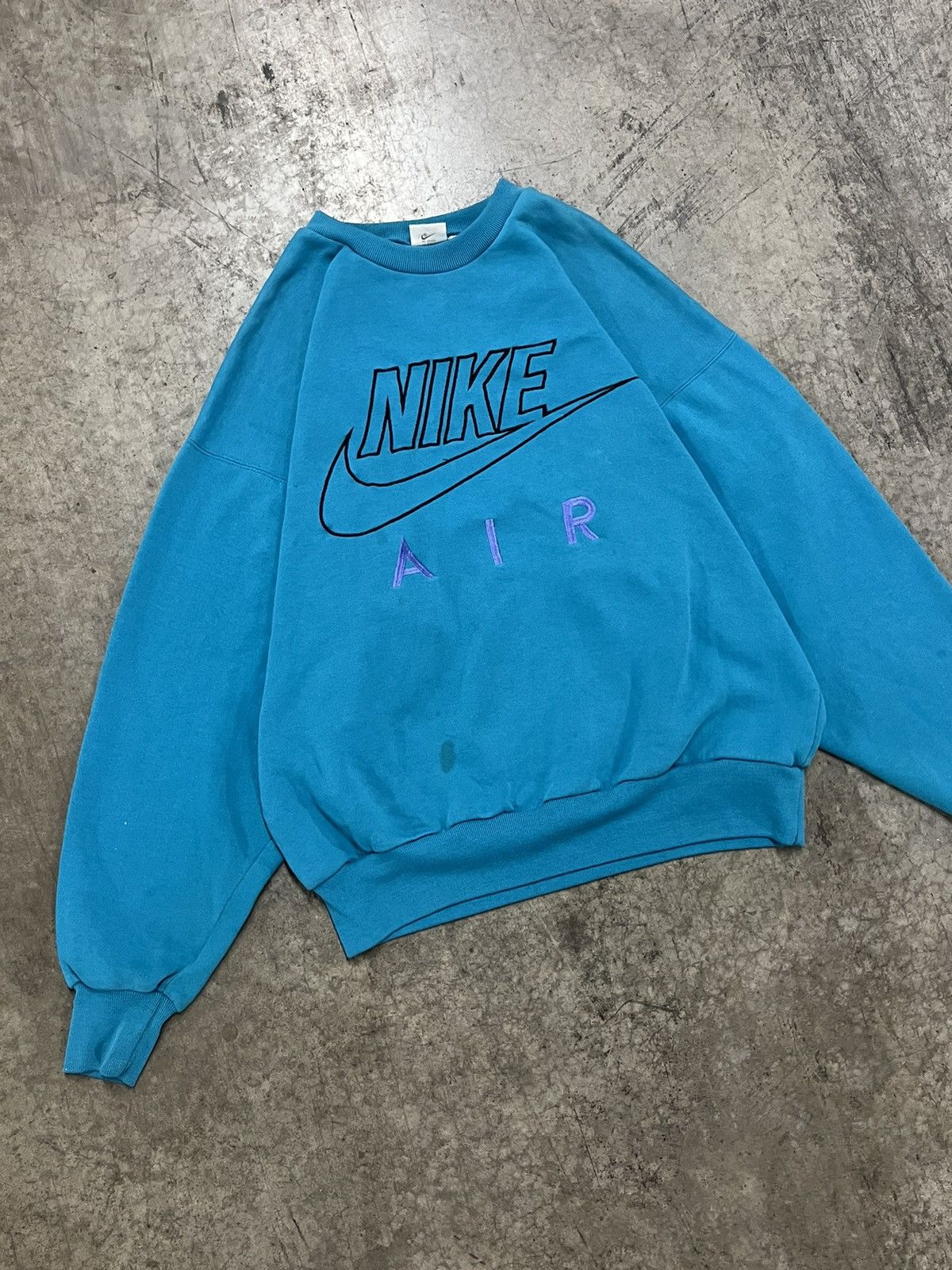 Nike × Vintage Nike Air spell out center swoosh vintage crewneck hype rare Size US L / EU 52-54 / 3 - 2 Thumbnail