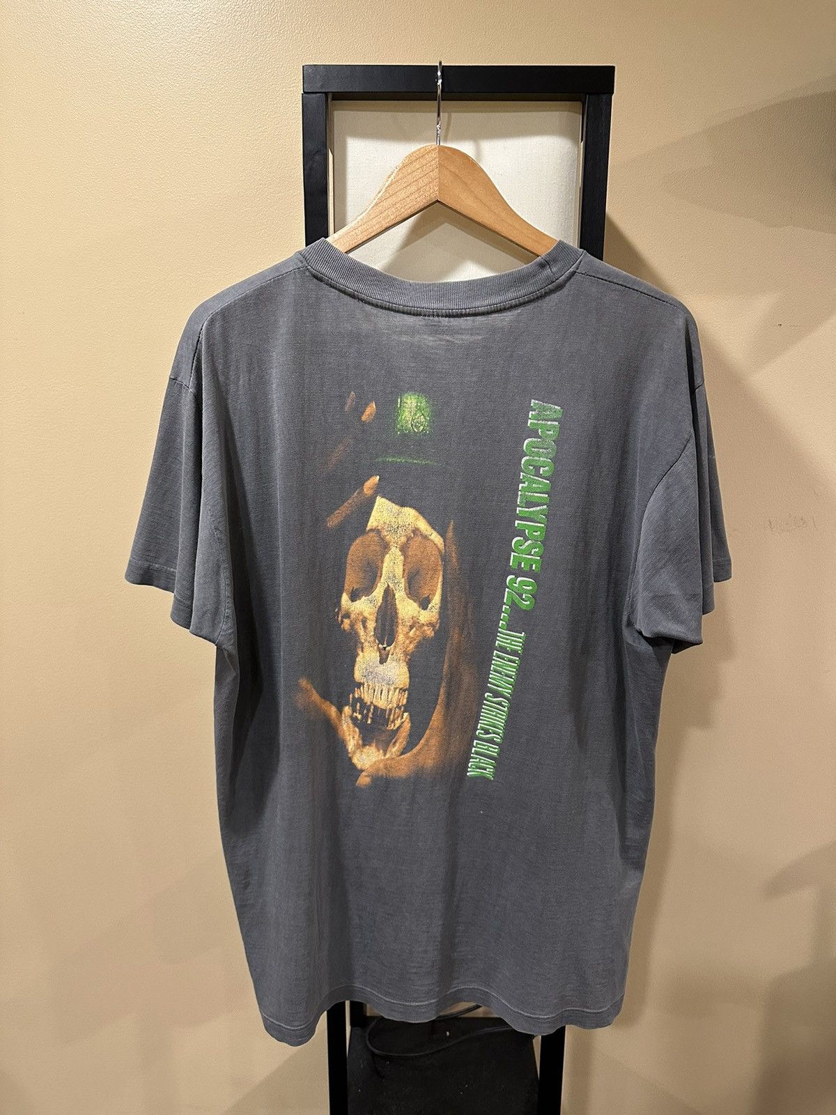 Public Enemy Vintage Public Enemy Apocalypse 1992 Grey Faded Tee Size US XL / EU 56 / 4 - 15 Thumbnail
