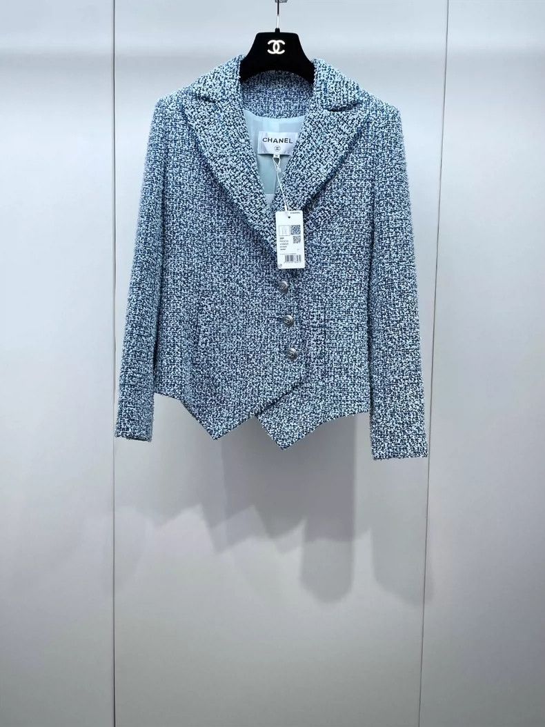 Chanel Chanel Light blue tweed jacket 2504-Nextarrow Size XS / US 0-2 / IT 36-38 - 1 Thumbnail