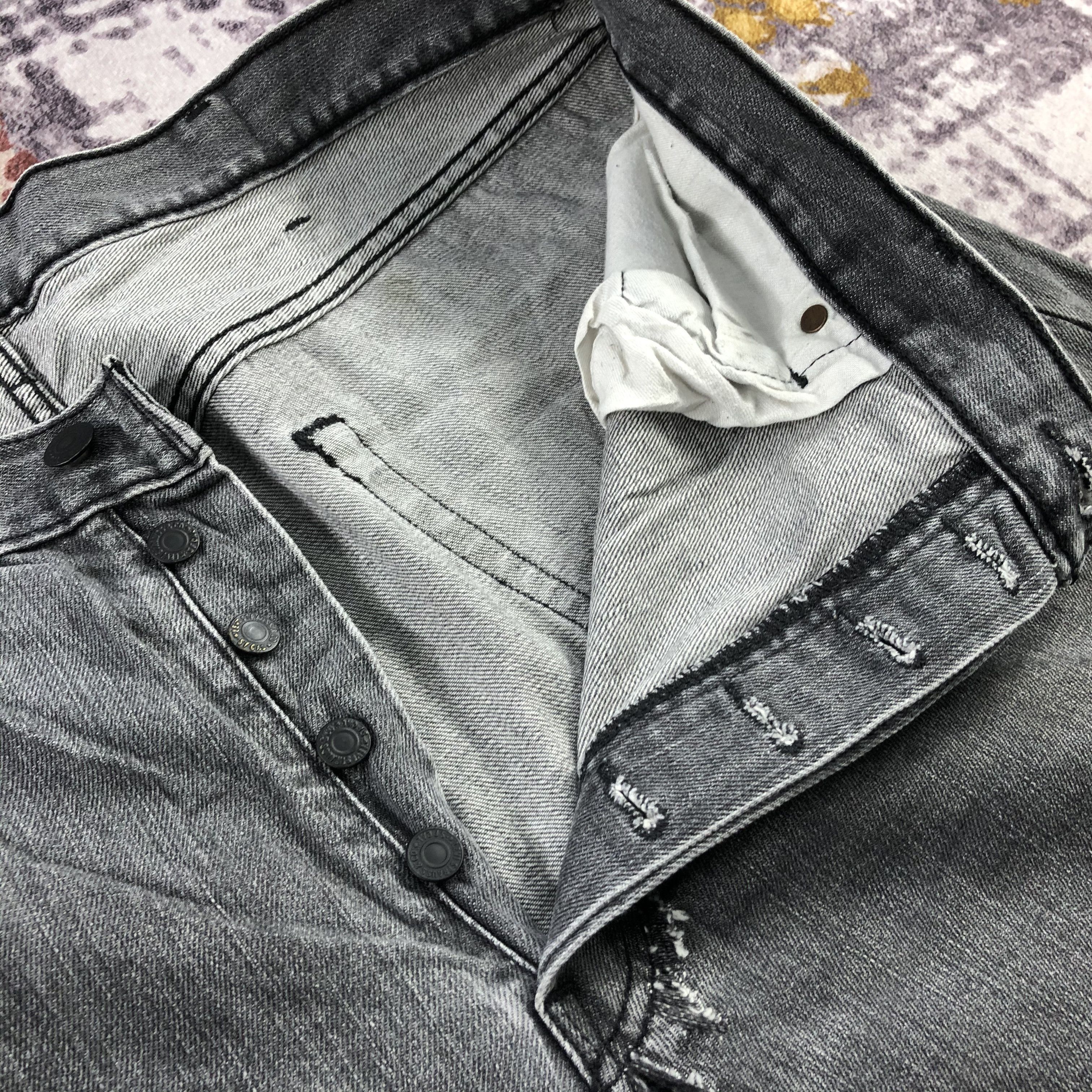Levi's × Vintage Vintage Faded Black Levis 501 Jeans-JM2907 Size US 38 / EU 54 - 7 Thumbnail