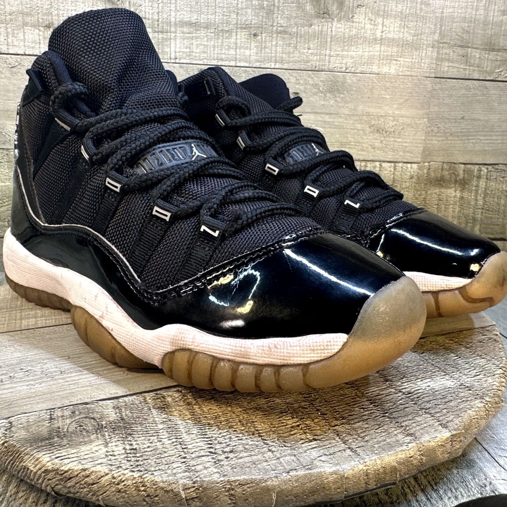 Nike Nike Air Jordan 11 GS Jubilee 25th Anniversary 378038-011 6.5Y Womens 8 Black Sneaker Size US 8 / IT 38 - 2 Thumbnail