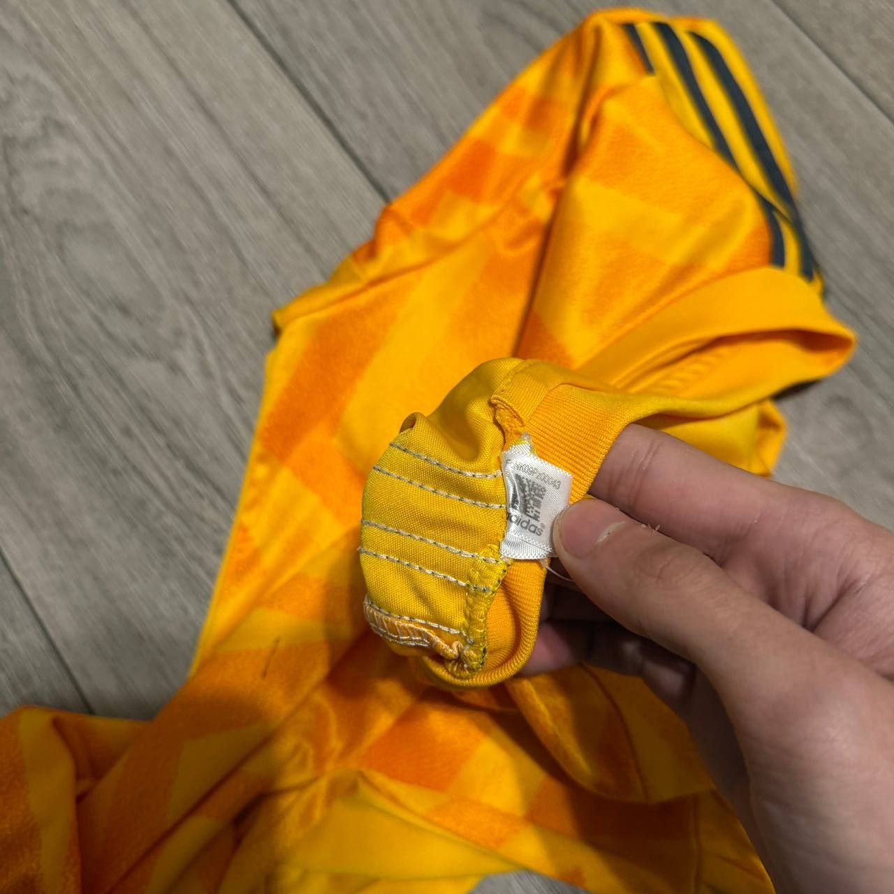 Adidas Adidas Benfica Football T-shirt Short Sleeve Yellow Size US M / EU 48-50 / 2 - 9 Thumbnail