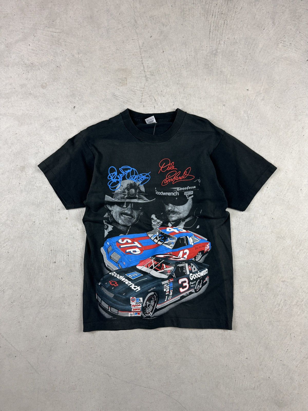 NASCAR 1990s NASCAR Petty vs Earnhardt Tee Size US M / EU 48-50 / 2 - 1 Thumbnail