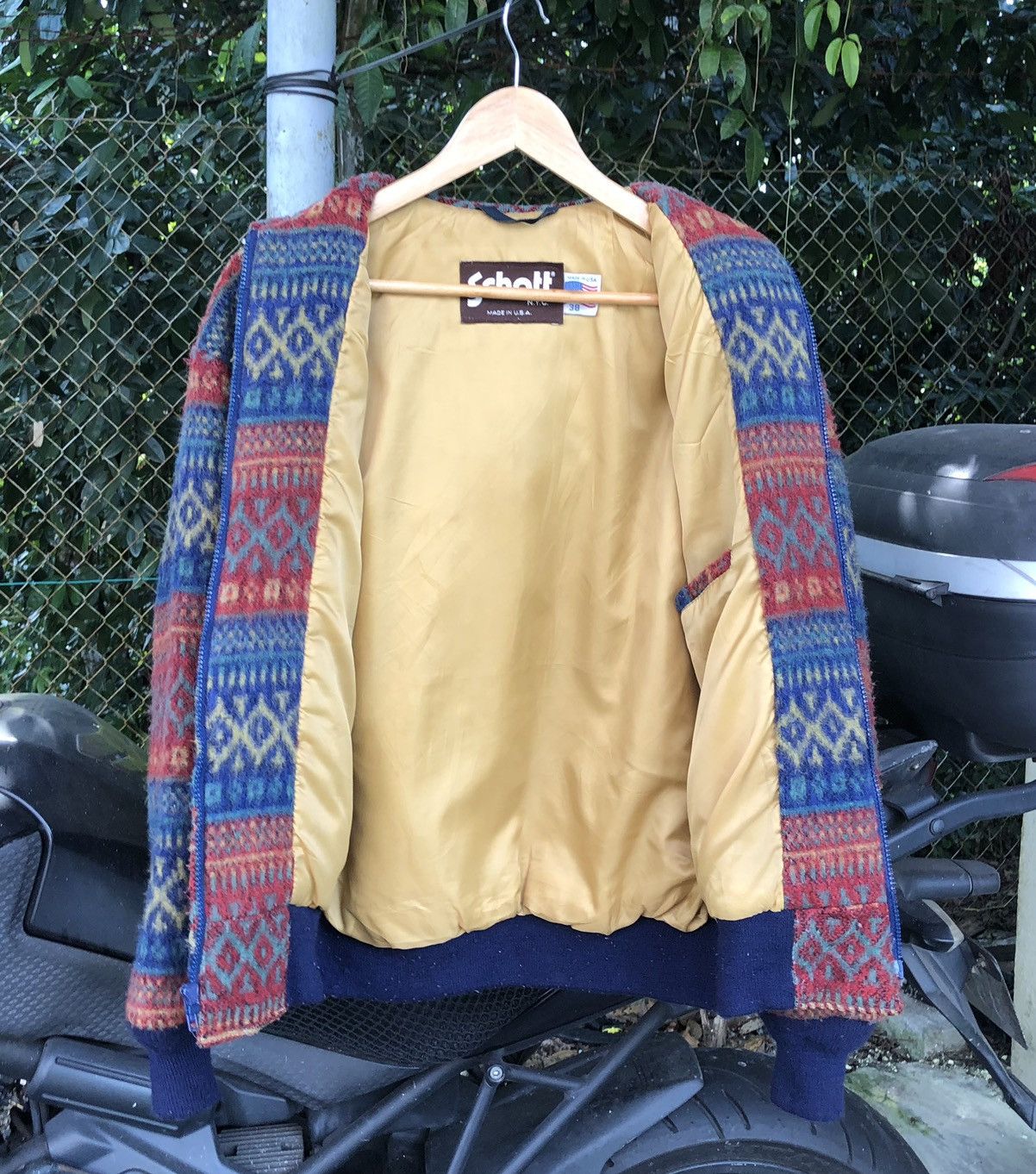 Schott VTG Schott NYC Wool Navajo Blanket Bomber Jacket Made In 🇺🇸 Size US M / EU 48-50 / 2 - 15 Thumbnail